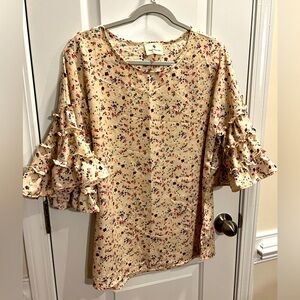 Floral Blouse with Ruffle Sleeves